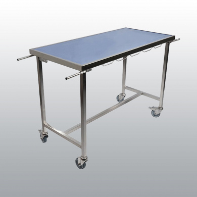 TABLE BRANCARD A ROULETTES