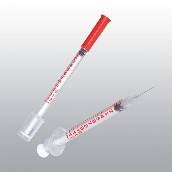 Seringue Et Fioles D'insuline Pour L'injection, Avec Le Mortier